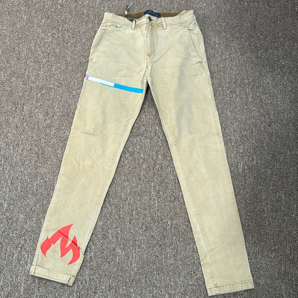 Zara khakis